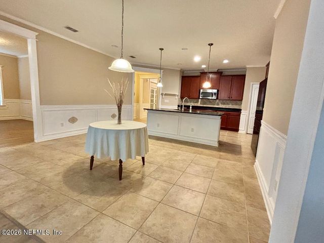 11337 GLENLAUREL ESTATES Drive, Jacksonville, FL 32257