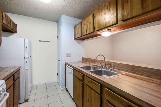 4407 Limewood CT B, Austin, TX 78727