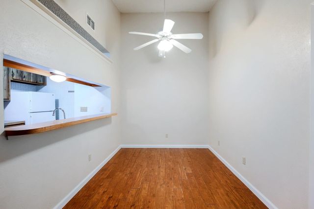 4407 Limewood CT B, Austin, TX 78727