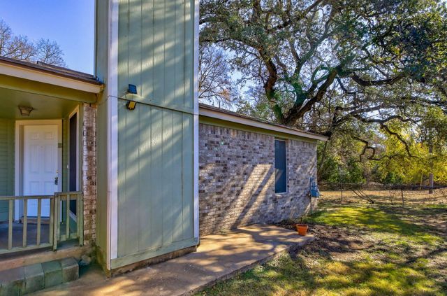 4407 Limewood CT B, Austin, TX 78727