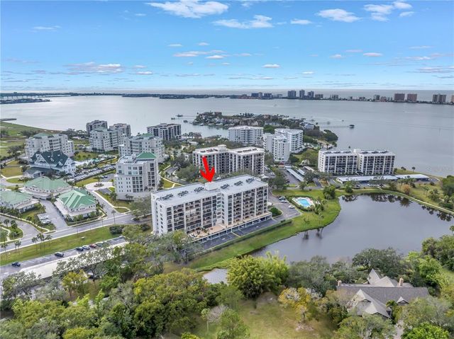 220 BELLEVIEW BOULEVARD 108, Belleair, FL 33756