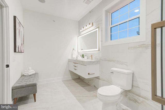 2622 E HAROLD ST, Philadelphia, PA 19125