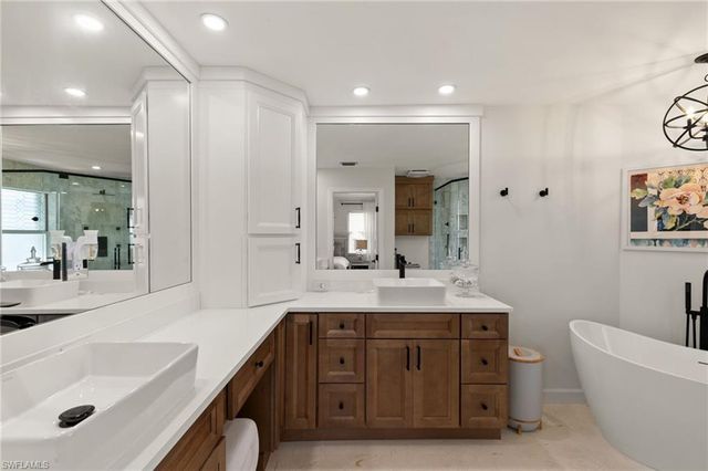 3745 Weymouth CIR, Naples, FL 34112
