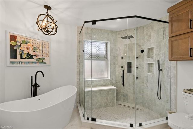 3745 Weymouth CIR, Naples, FL 34112