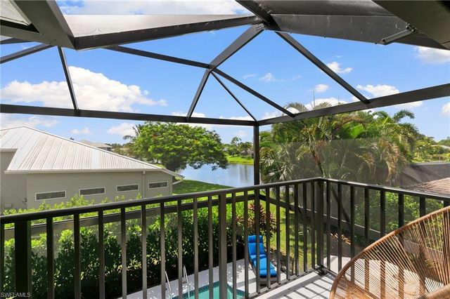 3745 Weymouth CIR, Naples, FL 34112