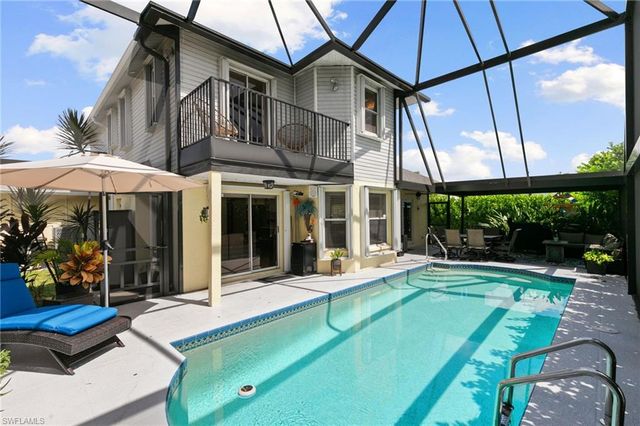 3745 Weymouth CIR, Naples, FL 34112