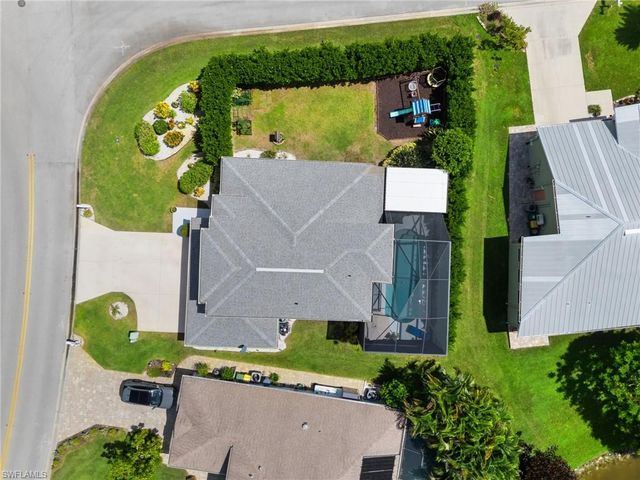 3745 Weymouth CIR, Naples, FL 34112