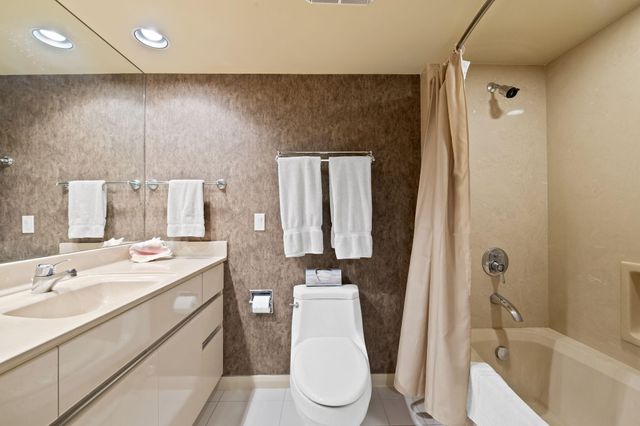 3210 S Ocean Boulevard 303, Highland Beach, FL 33487