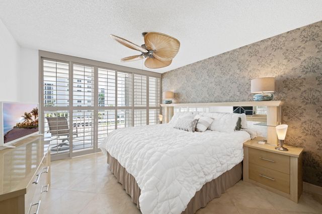 3210 S Ocean Boulevard 303, Highland Beach, FL 33487