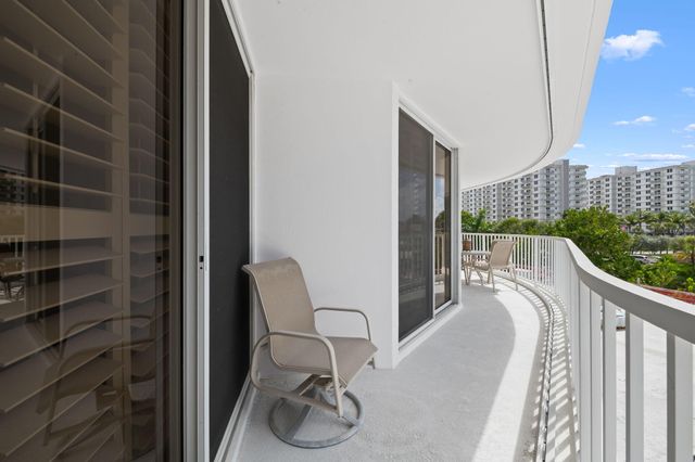 3210 S Ocean Boulevard 303, Highland Beach, FL 33487
