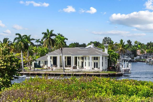 3210 S Ocean Boulevard 303, Highland Beach, FL 33487