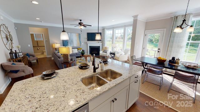 7114 Butternut Oak Terrace, Huntersville, NC 28078