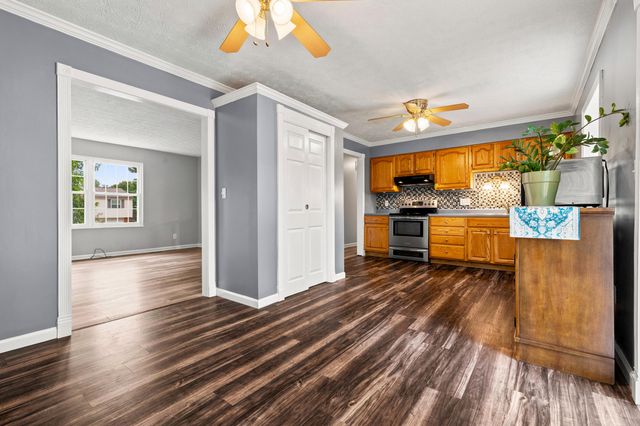 2705 Surfside Drive, Villa Hills, KY 41017