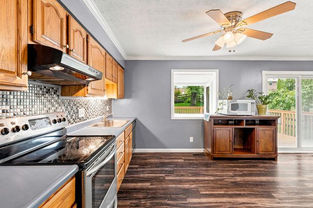 2705 Surfside Drive, Villa Hills, KY 41017