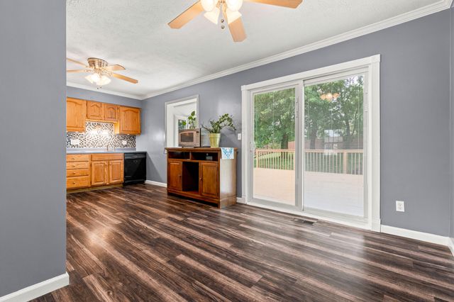 2705 Surfside Drive, Villa Hills, KY 41017