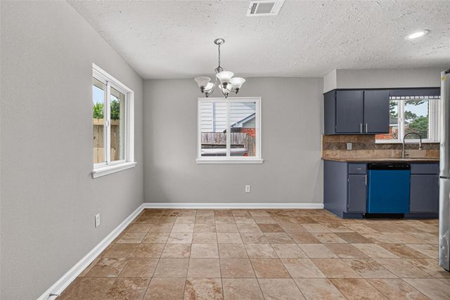 6719 Trigate Drive, Houston, TX 77489