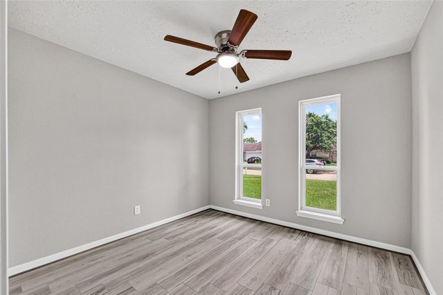 6719 Trigate Drive, Houston, TX 77489