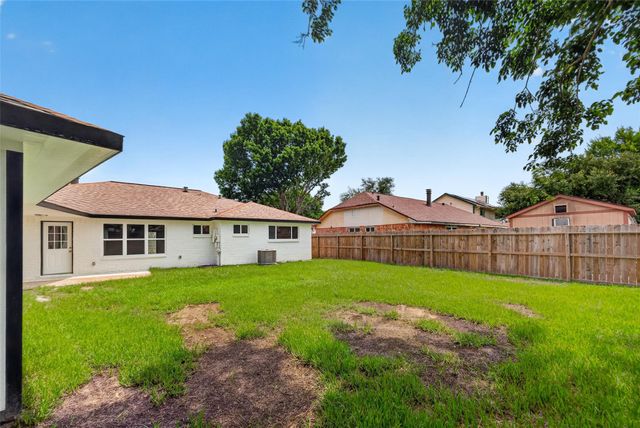 6719 Trigate Drive, Houston, TX 77489
