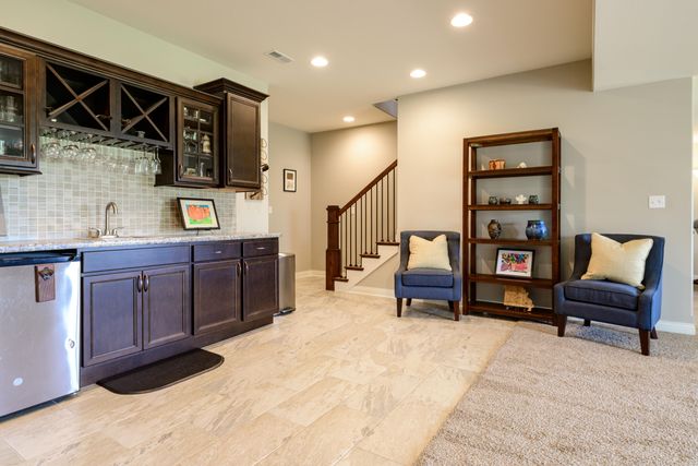 5493 DIVERSEY RDG, Columbia, MO 65203