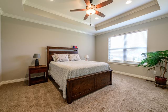 5493 DIVERSEY RDG, Columbia, MO 65203