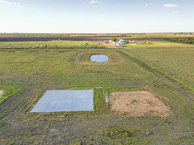 12424 Mcfarlane Road, Beasley, TX 77417