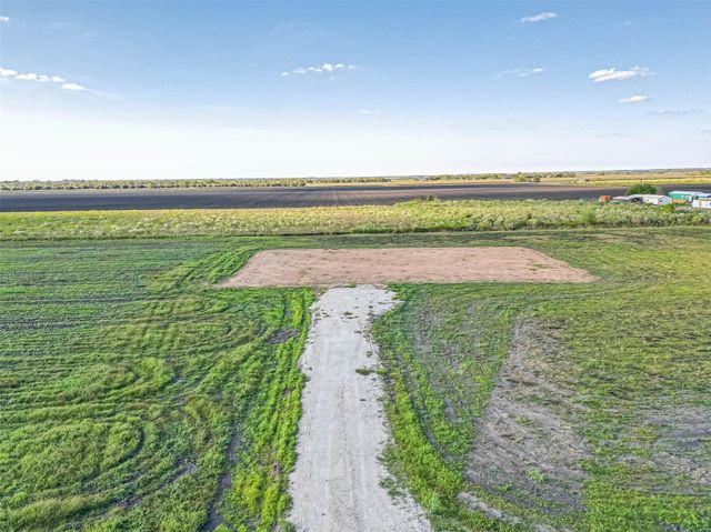 12424 Mcfarlane Road, Beasley, TX 77417