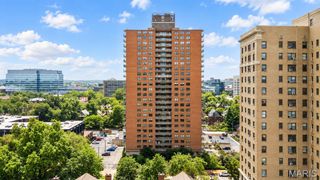 4466 W Pine Boulevard 8D, St Louis, MO 63108
