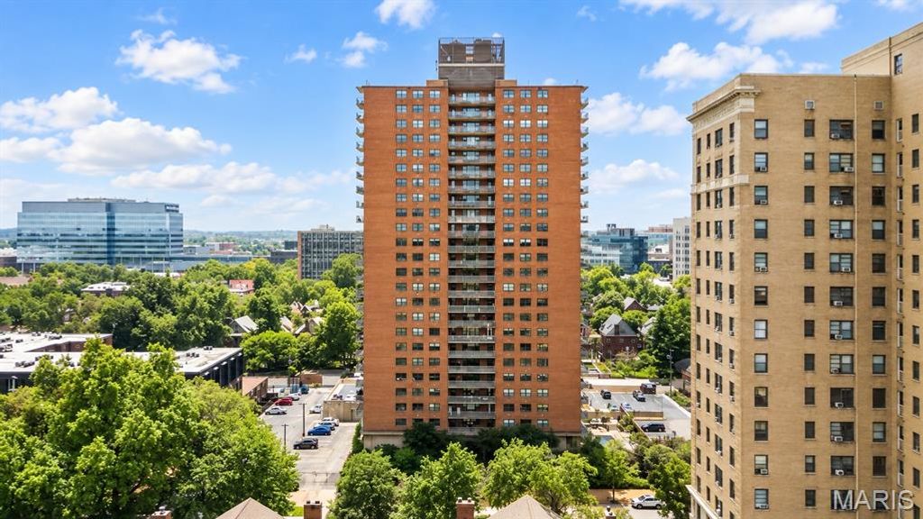 4466 W Pine Boulevard 8D, St Louis, MO 63108