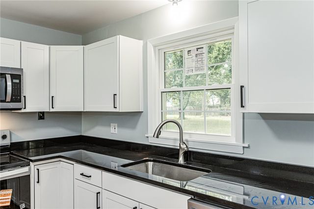 1724 Alaska Dr, Richmond, VA 23224