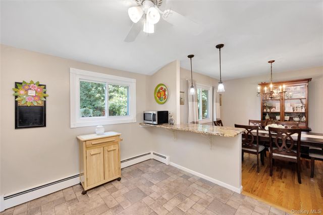 11 Margaret Lane, Huntington, NY 11743