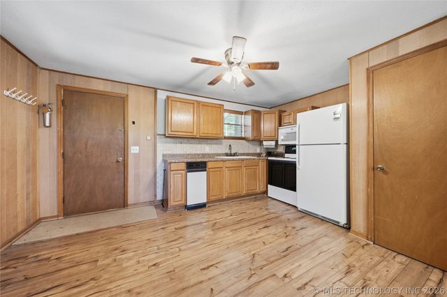 116635 S 4256 Road, Checotah, OK 74426