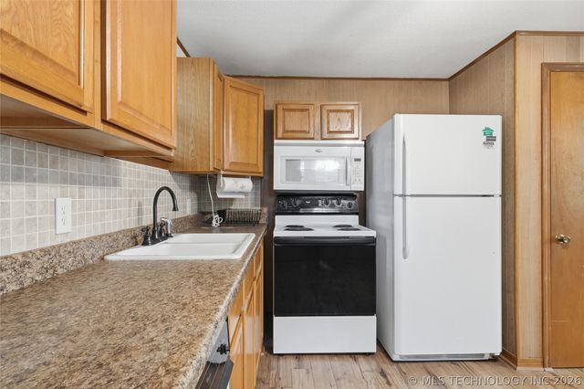 116635 S 4256 Road, Checotah, OK 74426