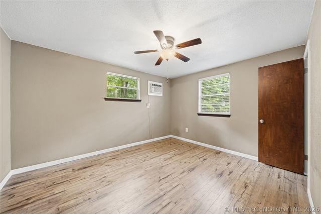 116635 S 4256 Road, Checotah, OK 74426