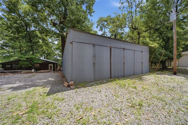 116635 S 4256 Road, Checotah, OK 74426