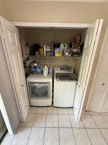 30035 GRANDA HILLS COURT, Wesley Chapel, FL 33543