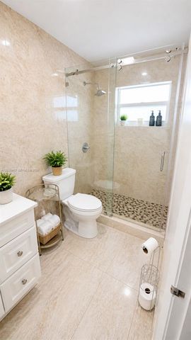 401 SW 109th Avenue 14, Miami, FL 33174