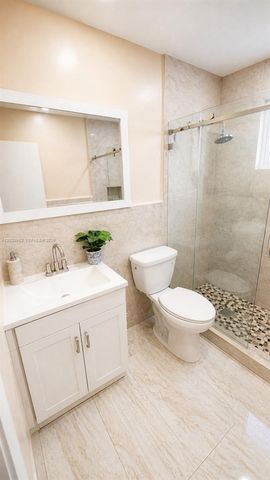 401 SW 109th Avenue 14, Miami, FL 33174