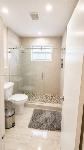 401 SW 109th Avenue 14, Miami, FL 33174