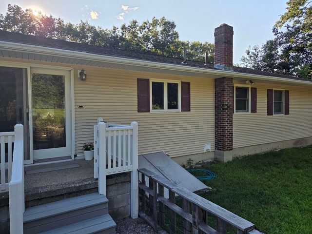 100 Musquash Road, Hudson, NH 03051