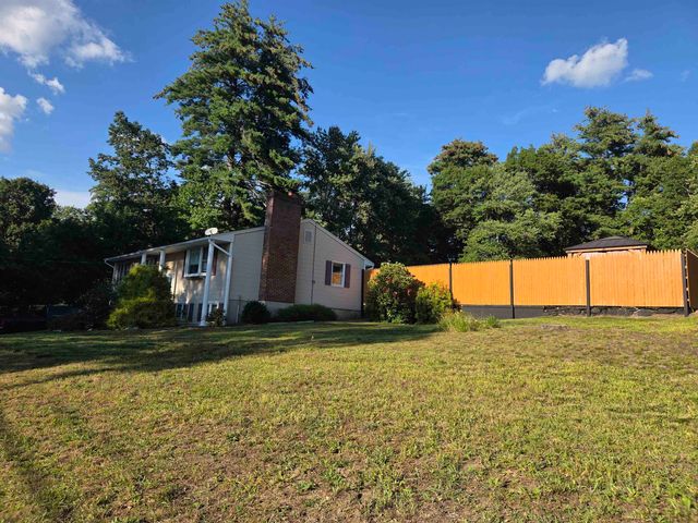 100 Musquash Road, Hudson, NH 03051