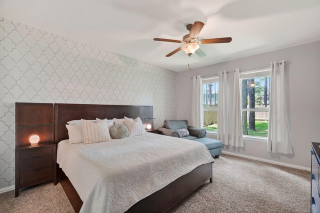 79 W Jagged Ridge Circle, Spring, TX 77389