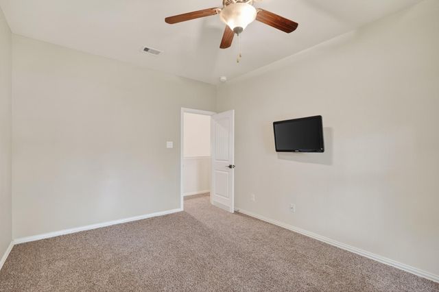 79 W Jagged Ridge Circle, Spring, TX 77389