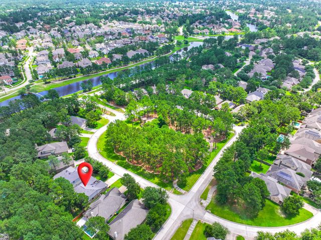 79 W Jagged Ridge Circle, Spring, TX 77389