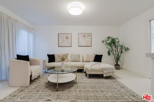 2311 4th Street 219, Santa Monica, CA 90405