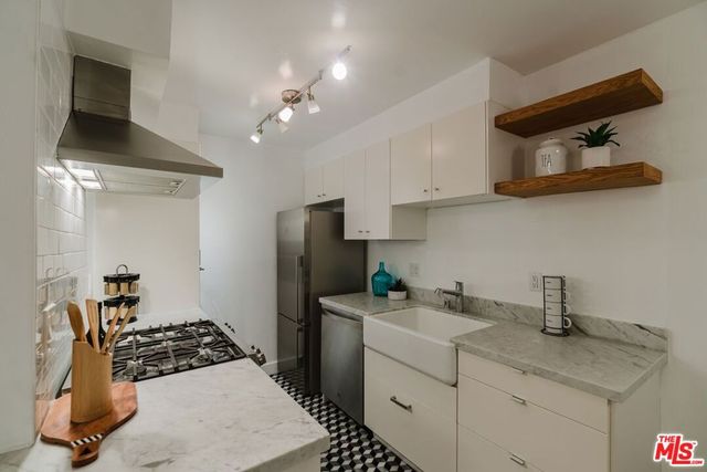 2311 4th Street 219, Santa Monica, CA 90405