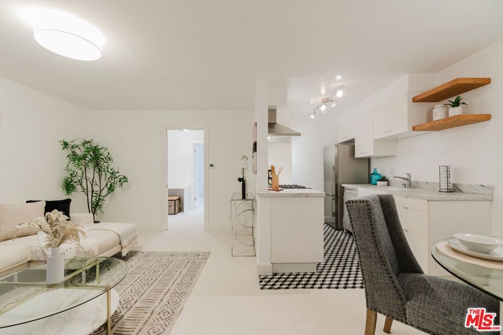 2311 4th Street 219, Santa Monica, CA 90405