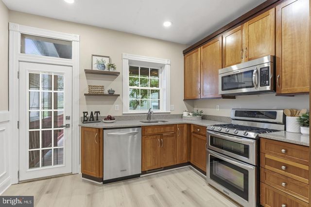 3639 CHESTNUT AVE, Baltimore, MD 21211