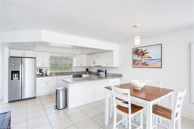 3687 Maran LN, Bonita Springs, FL 34134