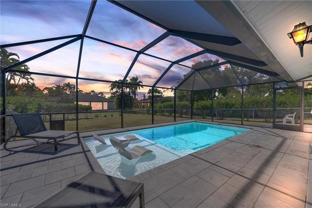 3687 Maran LN, Bonita Springs, FL 34134