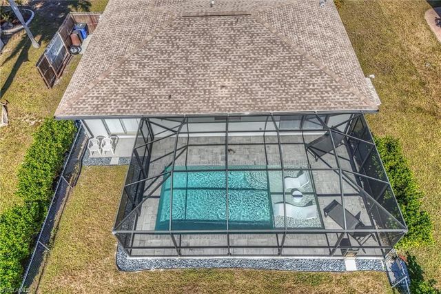 3687 Maran LN, Bonita Springs, FL 34134